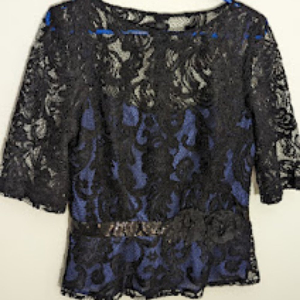 Emma Fashions black lace top with royal blue cami Misses Size 10